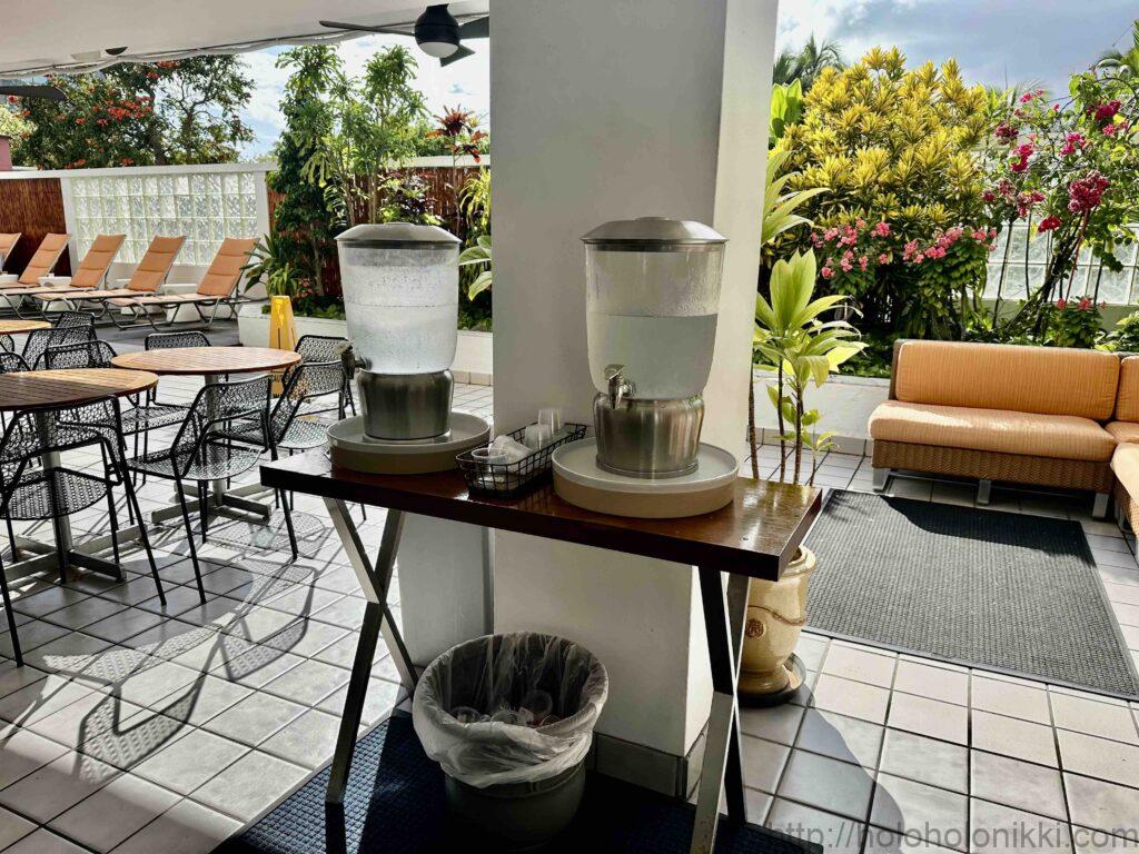 ワイキキで朝食を(^-^)スケッチ原画 絵画 