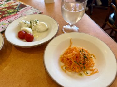 はじめてのサイゼリヤ一人飲み